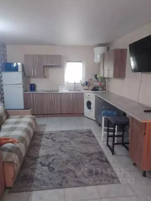 Дом в Краснодарский край, Геленджик городской округ, с. Кабардинка ул. ... - Фото 1