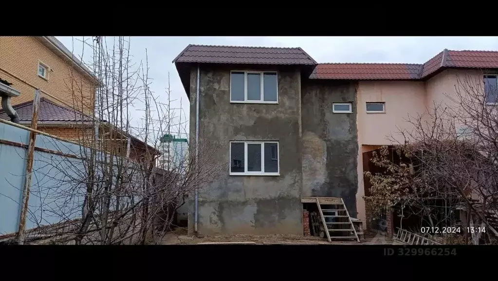 Дом в Астраханская область, Астрахань Каштановая ул., 22 (132 м) - Фото 2