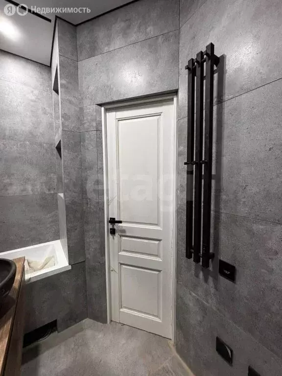 2-комнатная квартира: Комсомольск-на-Амуре, проспект Мира, 30 (57 м) - Фото 1