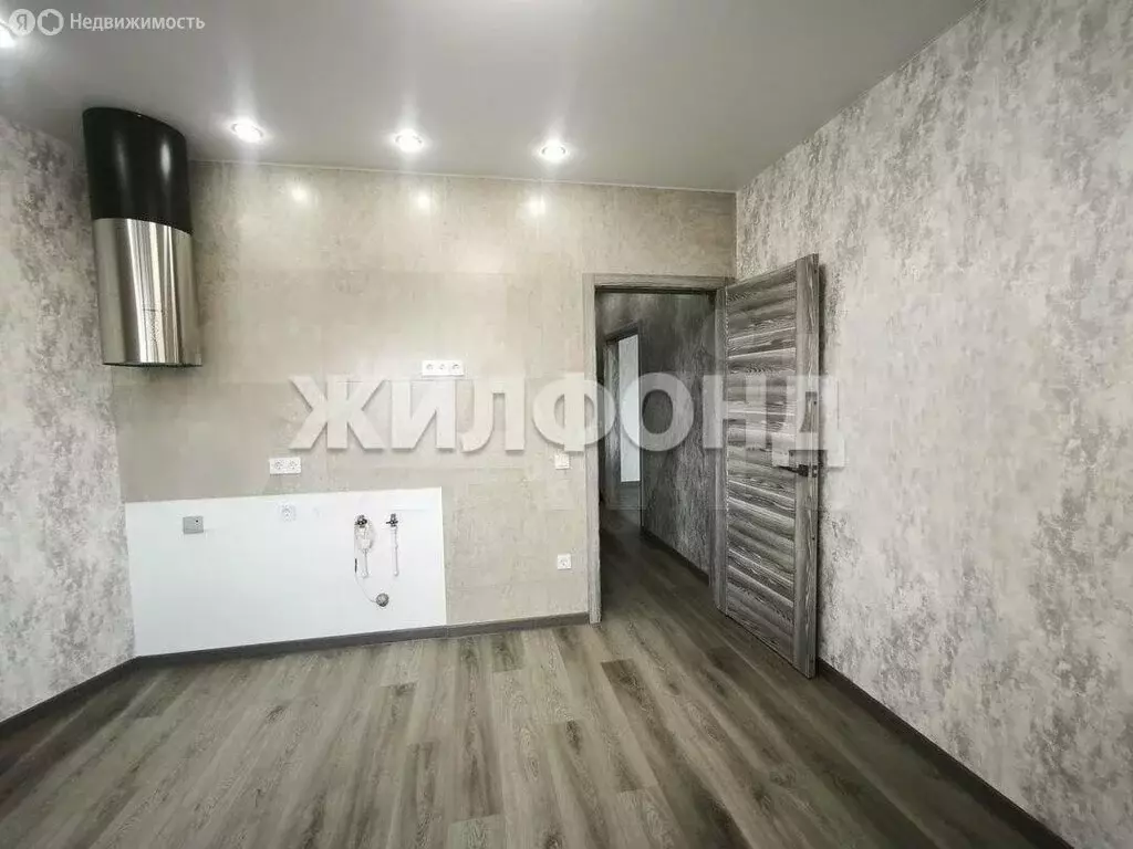 1-комнатная квартира: Абакан, проспект Дружбы Народов, 49А (43.5 м) - Фото 1