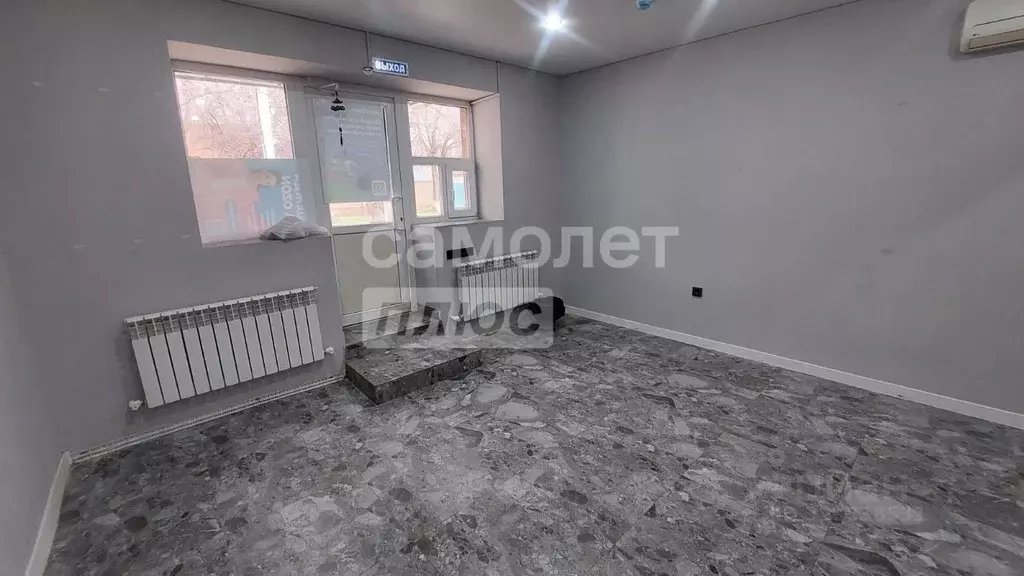 Помещение свободного назначения в Калмыкия, Элиста ул. Бимбаева, 12А ... - Фото 2