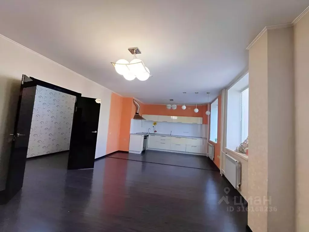 3-к кв. Хакасия, Абакан ул. Ломоносова, 24А (81.0 м) - Фото 0