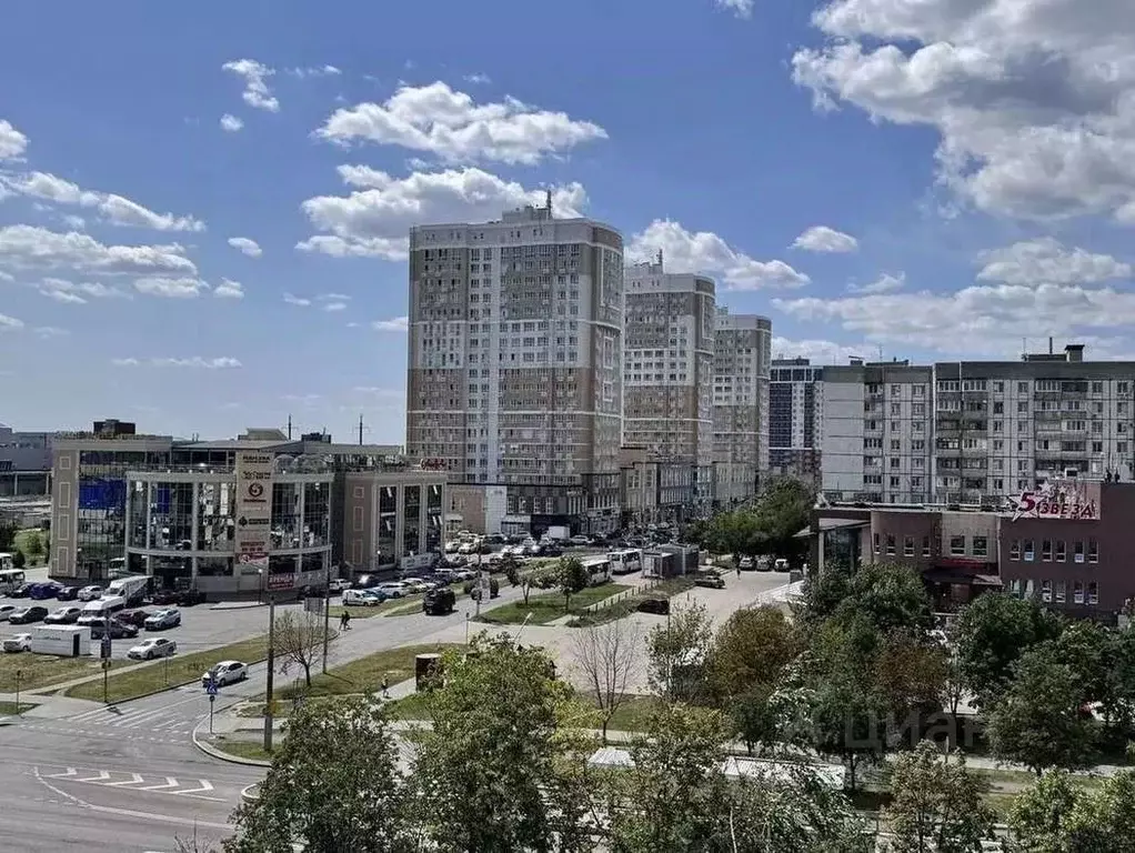 2-к кв. Белгородская область, Белгород ул. Есенина, 8а (63.5 м) - Фото 1