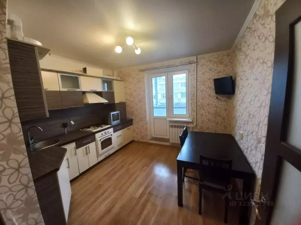 2-к кв. Смоленская область, Смоленск ул. Петра Алексеева, 19 (58.0 м) - Фото 1