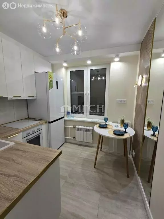 3-комнатная квартира: Москва, улица Красного Маяка, 13Ак3 (50 м) - Фото 0