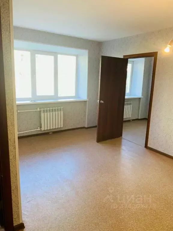 2-к кв. Свердловская область, Нижний Тагил ул. Коминтерна, 38 (42.2 м) - Фото 1