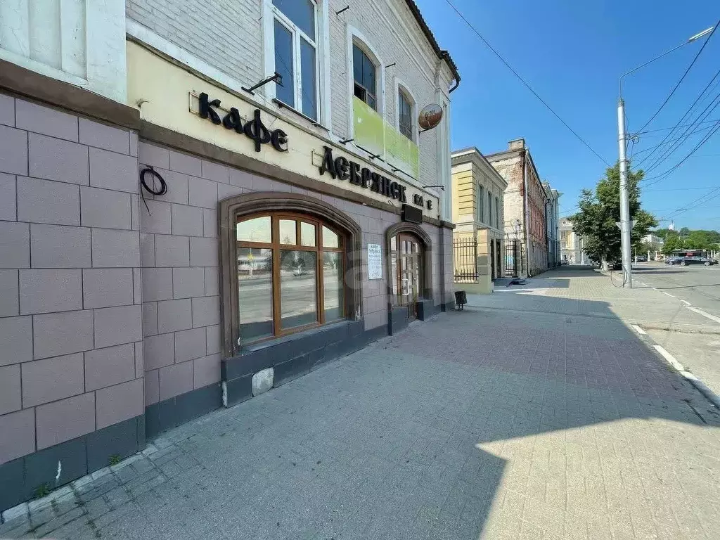 Торговая площадь в Брянская область, Брянск ул. Калинина, 95 (200 м) - Фото 1