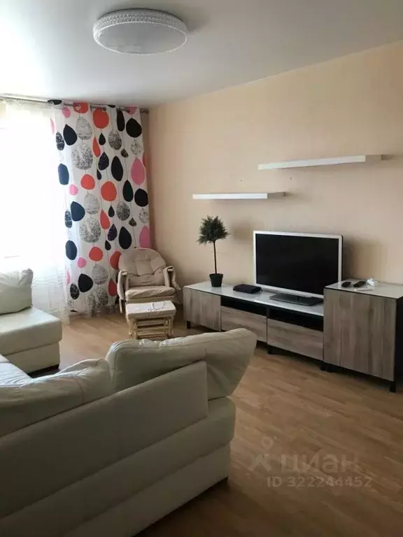 3-к кв. Тюменская область, Тюмень Заречный проезд, 41 (96.1 м) - Фото 1