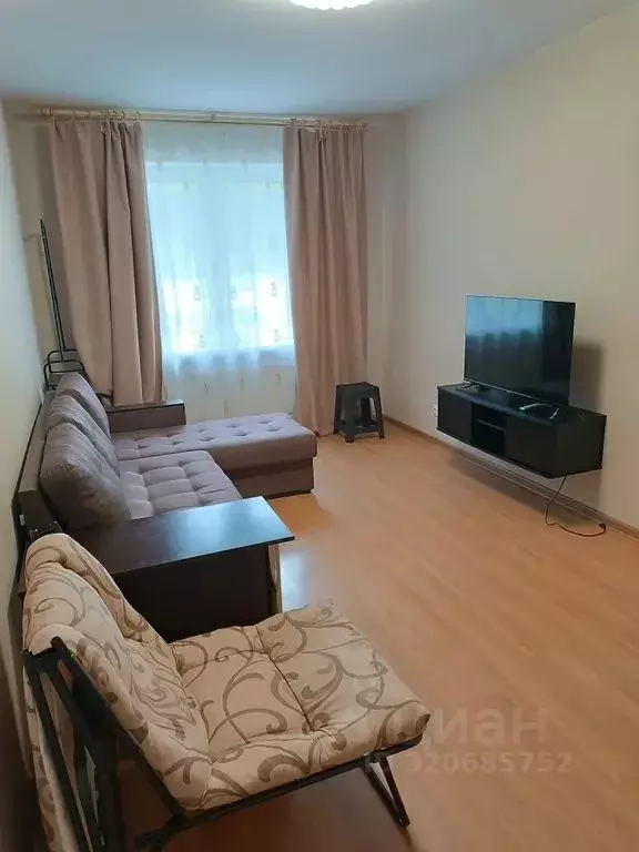 2-к кв. Карелия, Петрозаводск ул. Генерала Судакова, 3 (50.0 м) - Фото 0