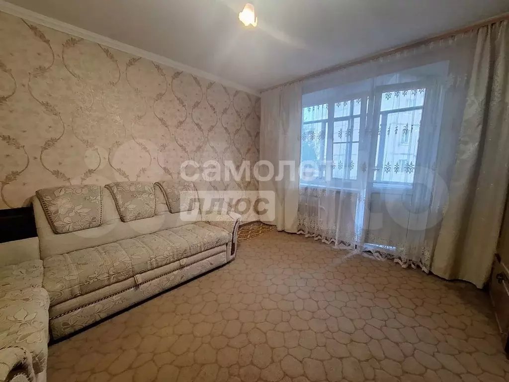 3-к. квартира, 65 м, 2/5 эт. - Фото 0