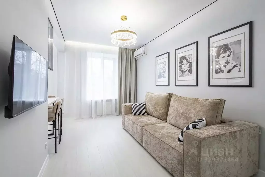 2-к кв. Омская область, Омск просп. Карла Маркса, 10 (58.0 м) - Фото 1