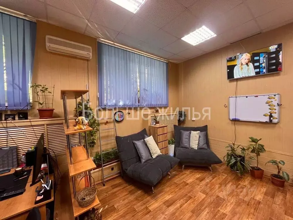 Офис в Волгоградская область, Волгоград ул. Им. Циолковского, 3А (23 ... - Фото 1