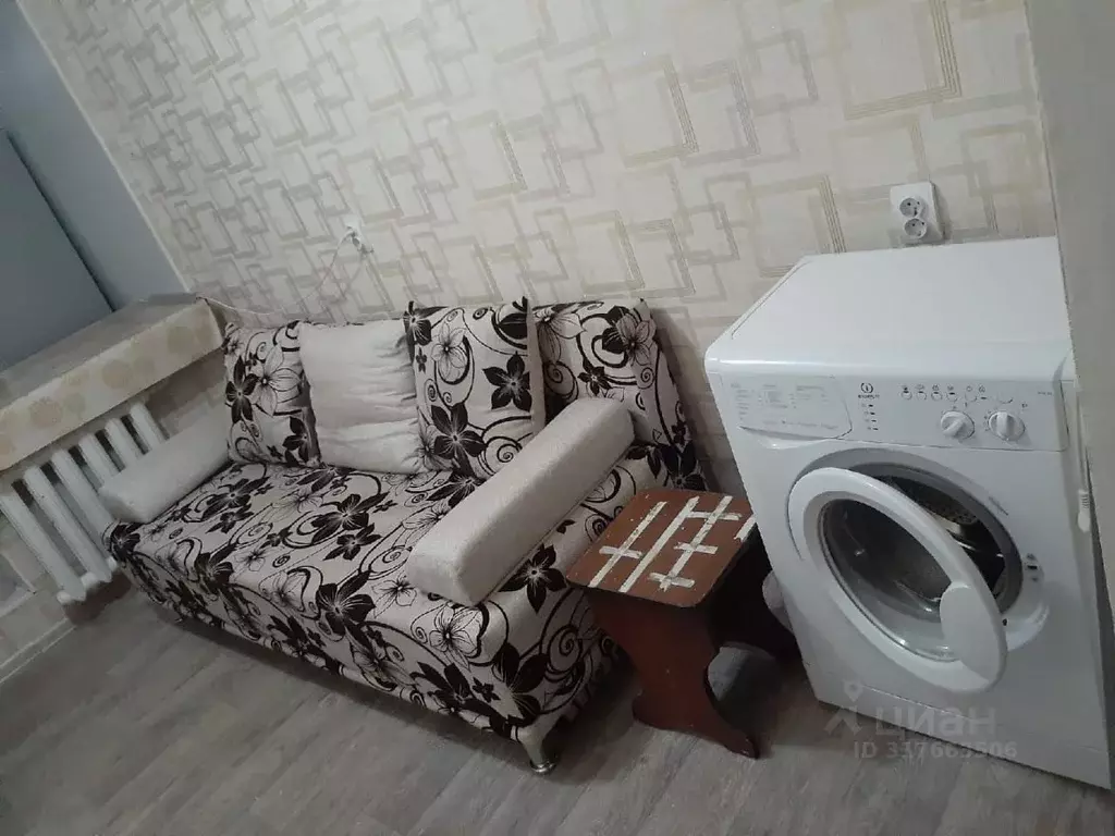 Студия Тюменская область, Тюмень ул. Мельникайте, 63 (16.0 м) - Фото 1