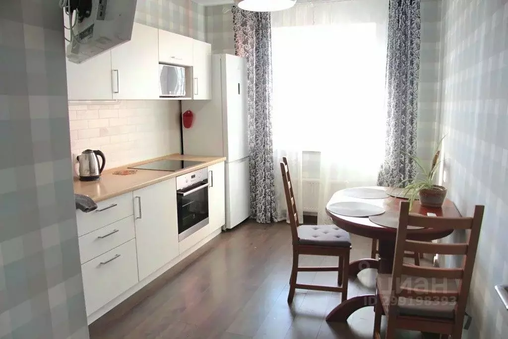 2-к кв. Татарстан, Казань ул. Хусаина Мавлютова, 17Ек1 (60.0 м) - Фото 1