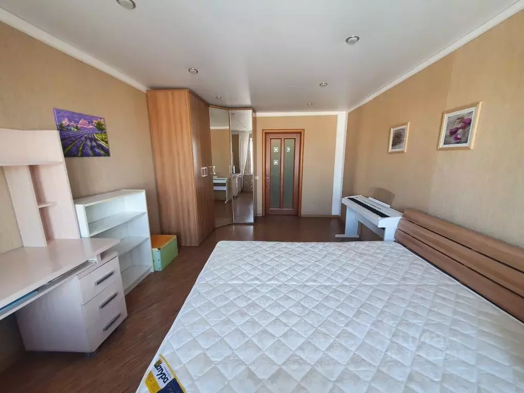 2-к кв. Башкортостан, Уфа ул. Юрия Гагарина, 33 (72.9 м) - Фото 2