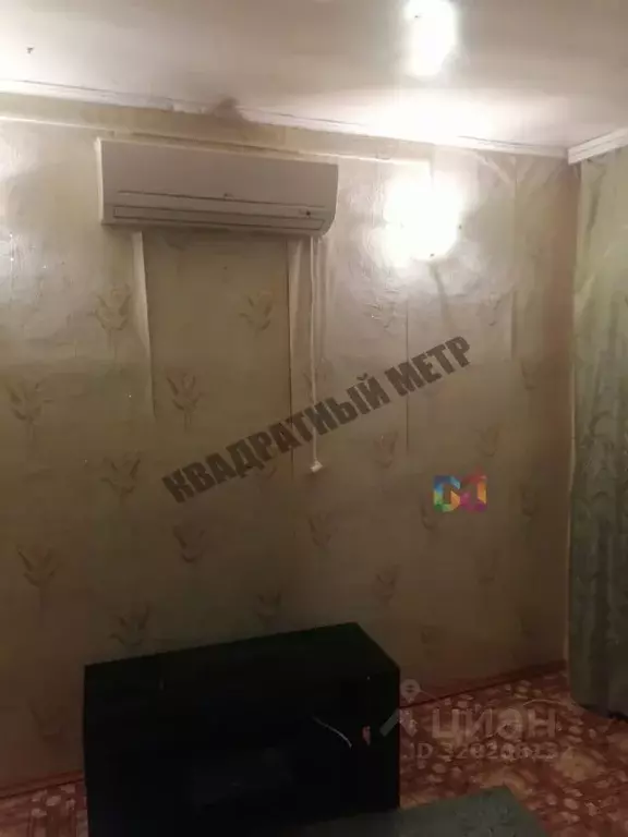 Дом в Калмыкия, Малодербетовский район, пос. Ики-Манлан ул. Китидова, ... - Фото 1