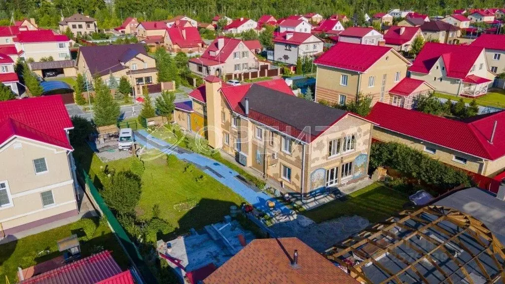 Дом в Тюменская область, Тюмень проезд 4-й Посадский (365 м) - Фото 1