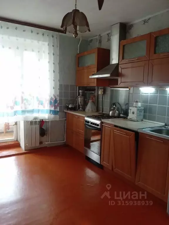 2-к кв. Омская область, Омск ул. Куйбышева, 81 (50.0 м) - Фото 1