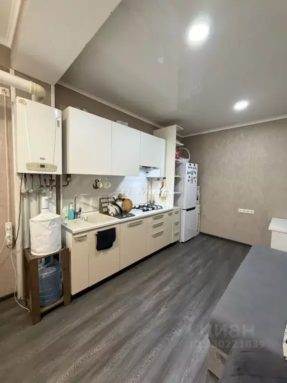 1-к кв. Крым, Симферополь ул. Камская, 31 (42.0 м) - Фото 2
