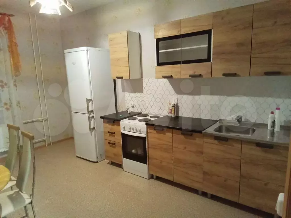 2-к. квартира, 65 м, 8/16 эт. - Фото 0