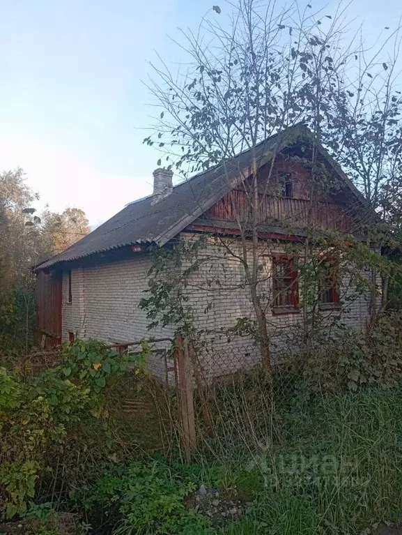 Дом в Ленинградская область, Лужский район, Ретюнское с/пос, д. Крени  ... - Фото 1