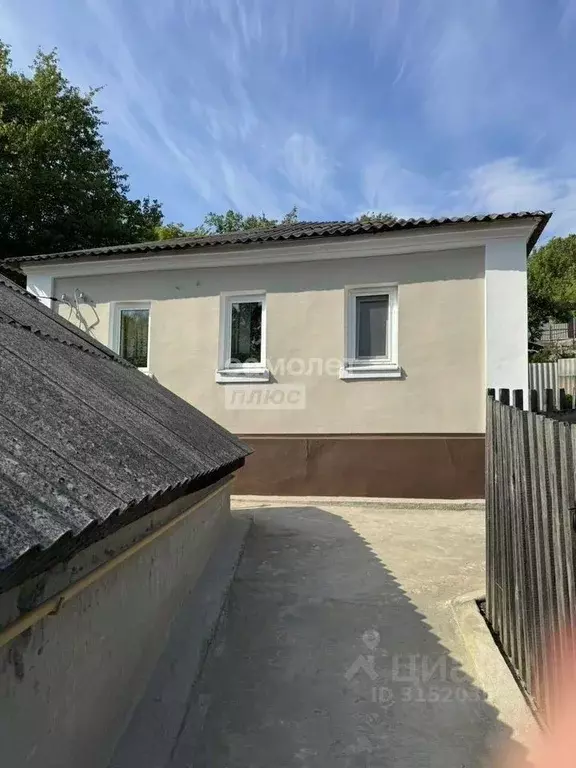 Дом в Белгородская область, Старый Оскол ул. Кирова (65 м) - Фото 0