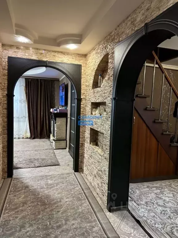 Дом в Алтайский край, Бийский район, с. Сростки ул. Пугачева, 11А (110 ... - Фото 1