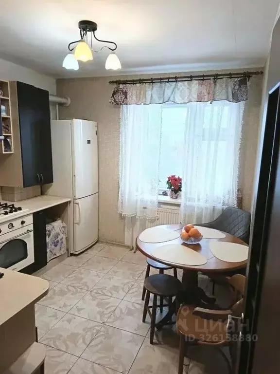 2-к кв. Новгородская область, Великий Новгород Озерная ул., 8 (56.0 м) - Фото 1