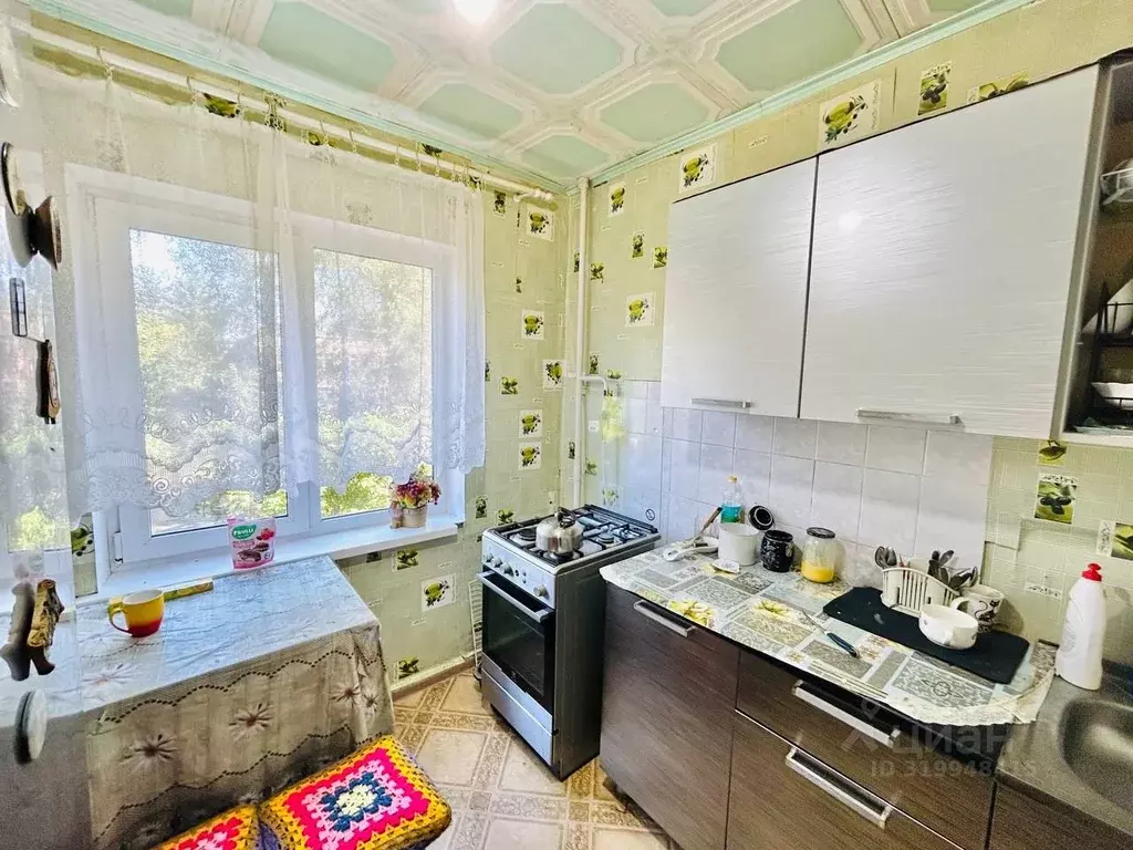1-к кв. Омская область, Омск Заозерный мкр, ул. Бородина, 37 (30.0 м) - Фото 0