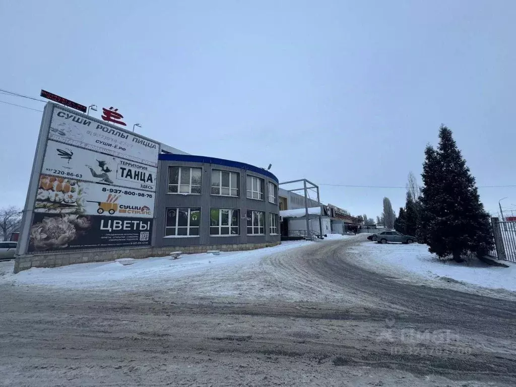 Торговая площадь в Саратовская область, Балаково ул. Менделеева, 3/1 ... - Фото 1