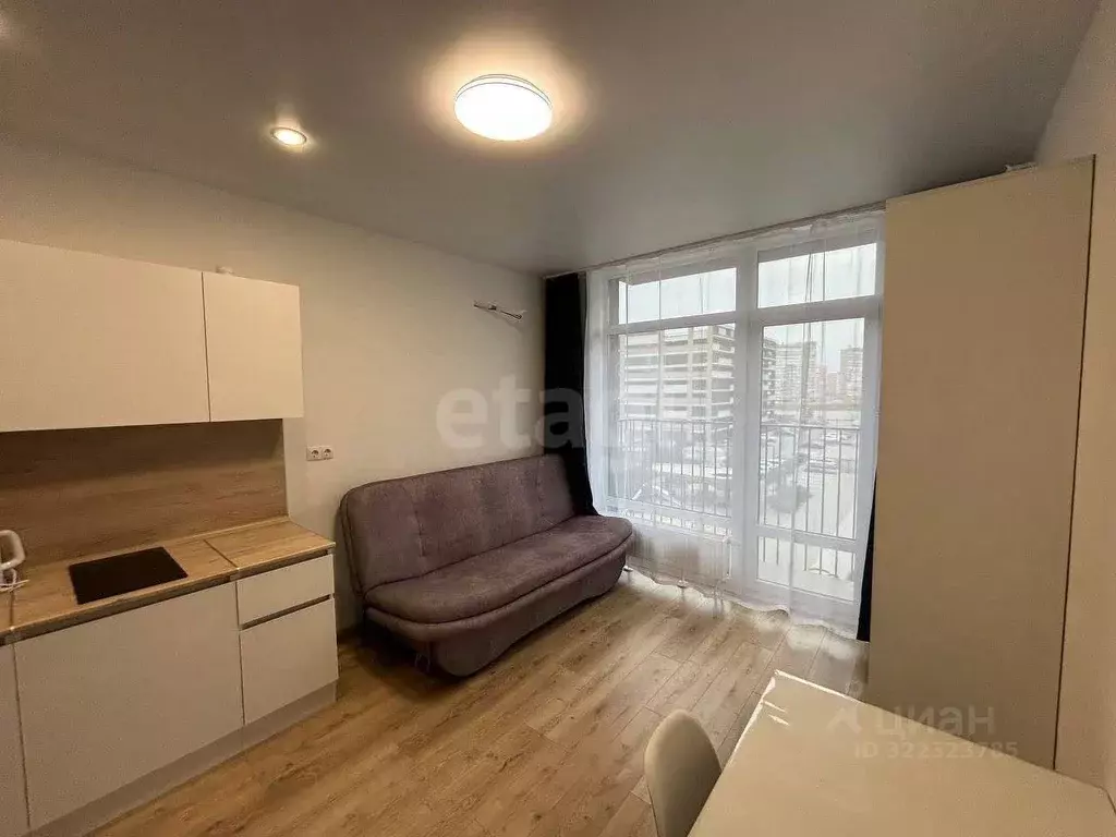 Студия Тюменская область, Тюмень ул. Андрея Приказнова, 7 (20.4 м) - Фото 1