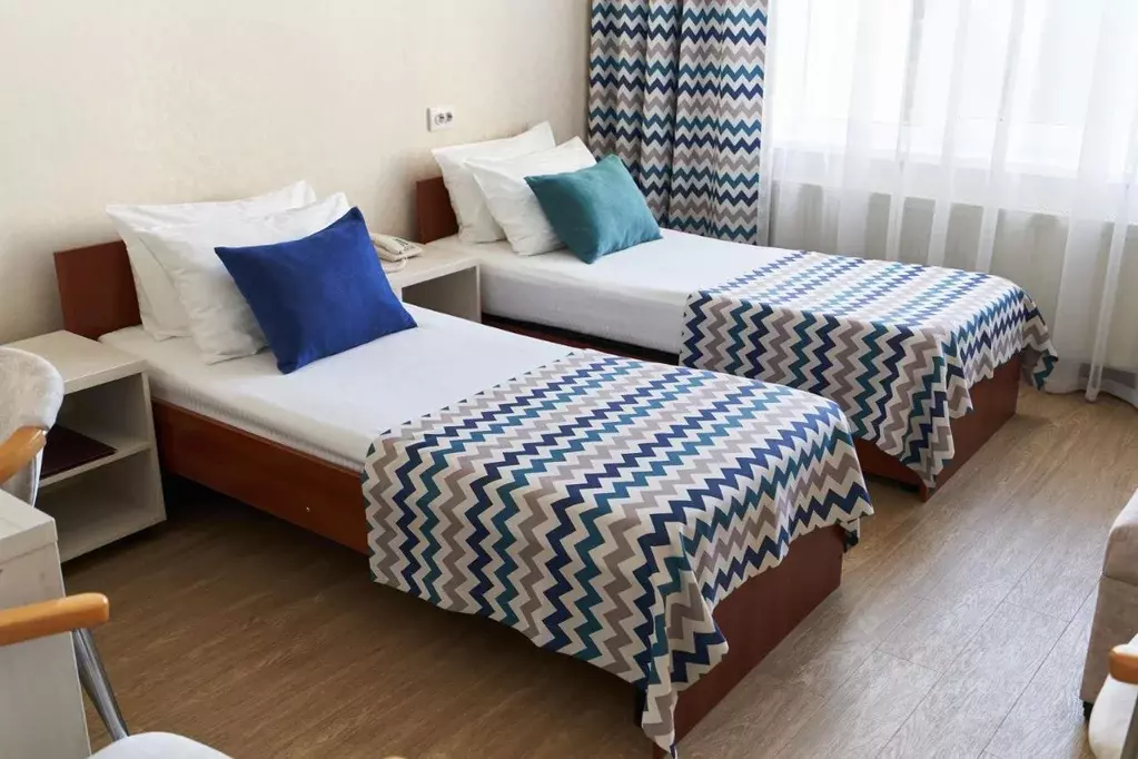 Комната Севастополь ул. Репина, 15 (22.0 м) - Фото 0