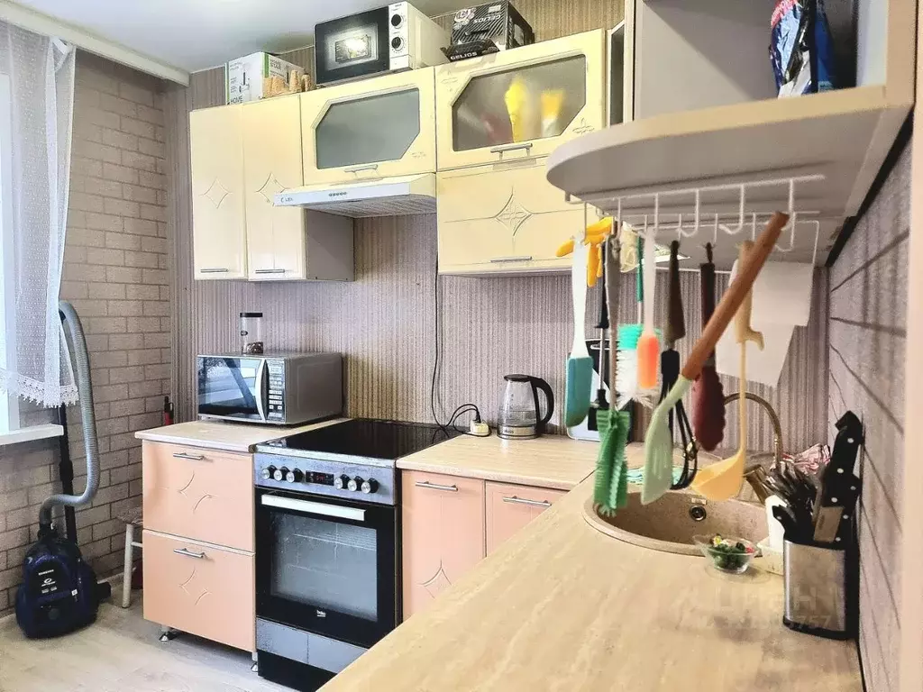 3-к кв. Хакасия, Абакан Аскизская ул., 152А (65.0 м) - Фото 2