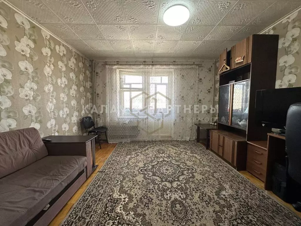 3-к кв. Свердловская область, Полевской Зеленый Бор-1 мкр, 19 (59.3 м) - Фото 1