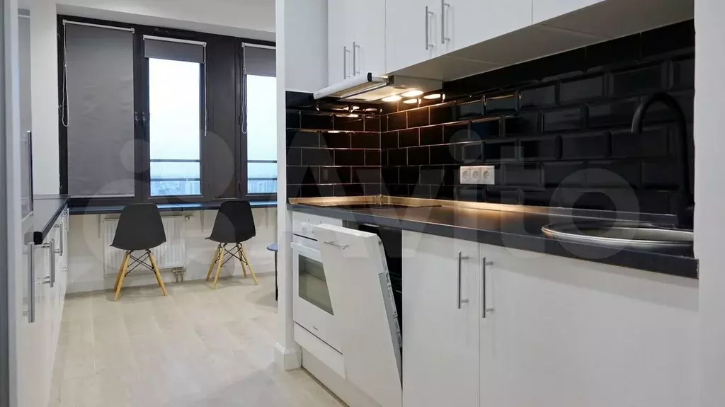 1-к. квартира, 40 м, 27/42 эт. - Фото 1
