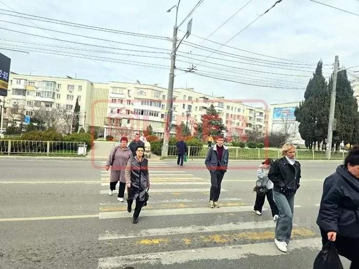 Торговая площадь в Севастополь просп. Октябрьской Революции, 89 (27 м) - Фото 1