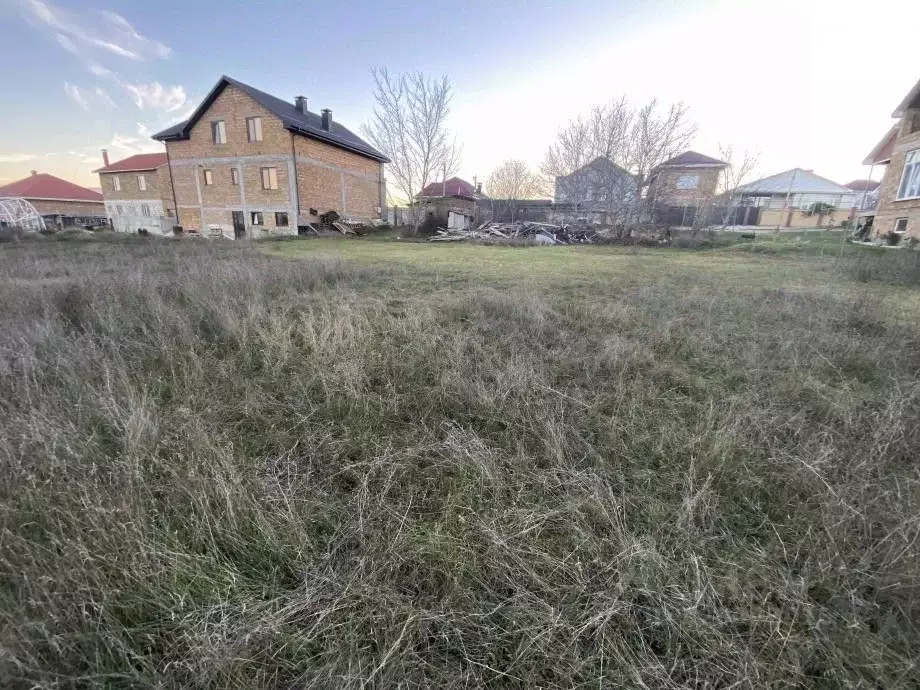 Участок в Крым, Симферопольский район, Добровское с/пос, с. Пионерское ... - Фото 1