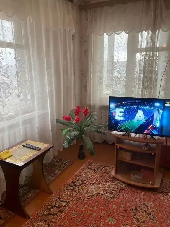 2-к кв. Свердловская область, Североуральск ул. 50 лет Субра, 57 (40.0 ... - Фото 1