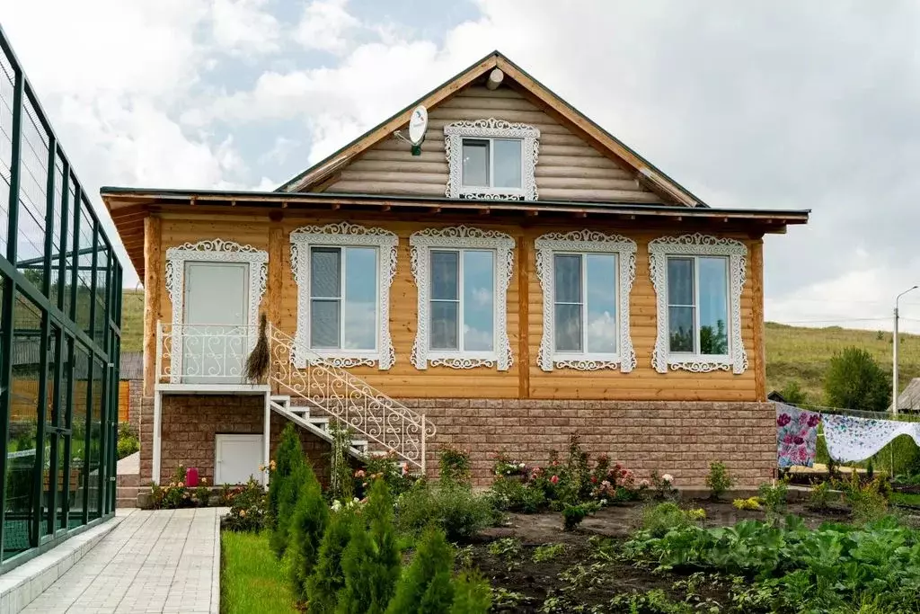 Дом в Пензенская область, Никольский район, с. Ахматовка Центральная ... - Фото 1