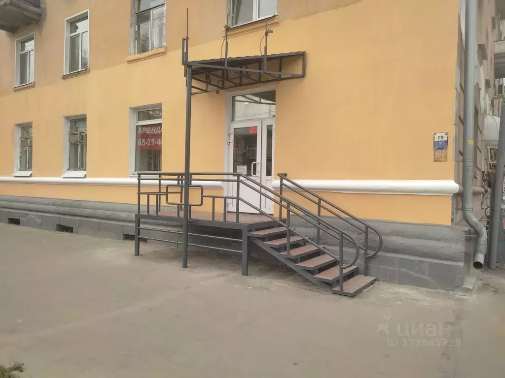 Помещение свободного назначения в Саратовская область, Саратов ул. ... - Фото 1