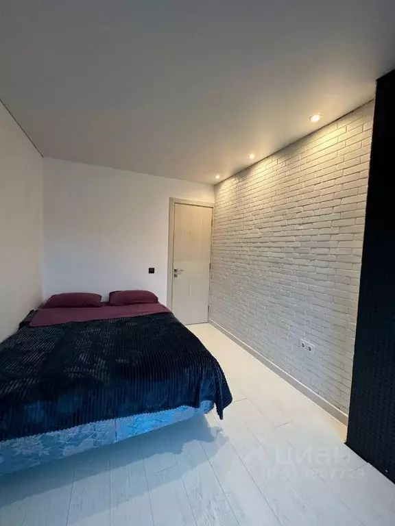 2-к кв. Приморский край, Владивосток Пихтовая ул., 21Б (40.0 м) - Фото 1