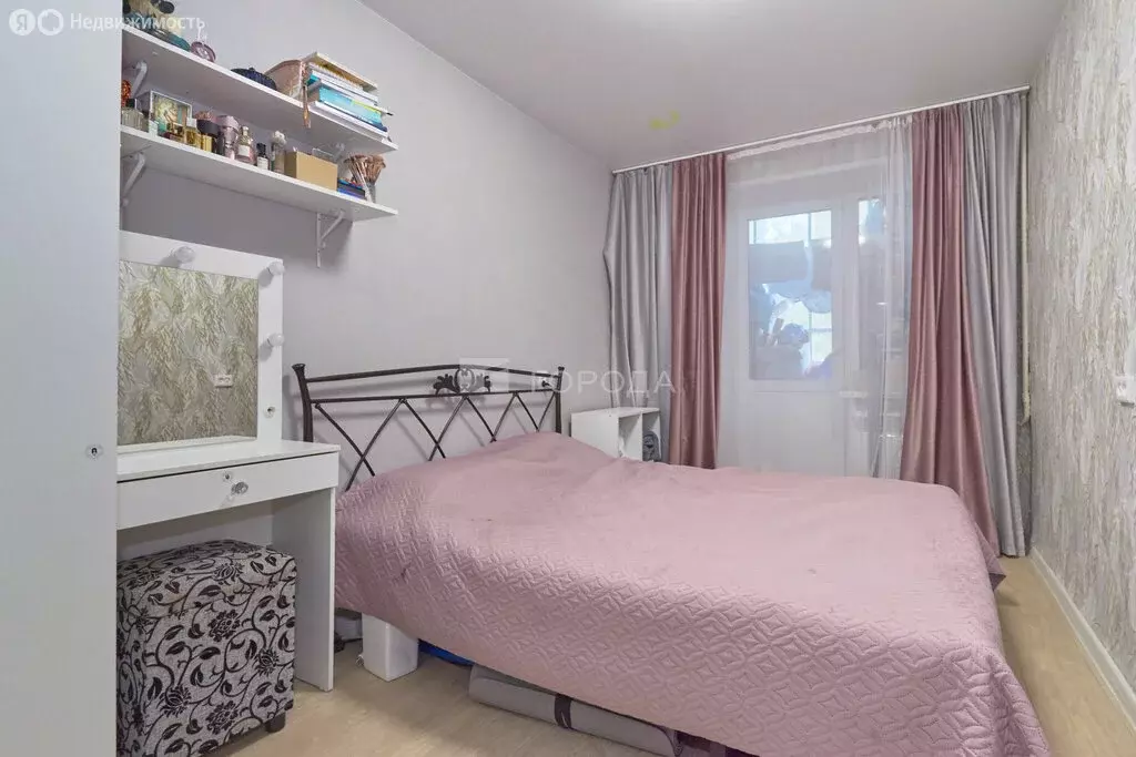 3-комнатная квартира: Томск, улица Смирнова, 36 (59 м) - Фото 1