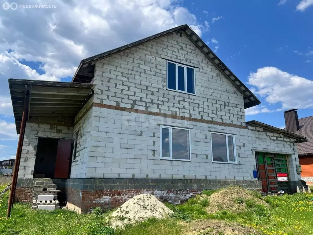 Дом в Строитель, улица Суворова (139 м) - Фото 2