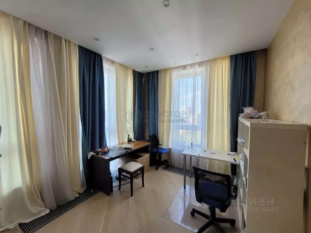 3-к кв. Москва ул. Адмирала Макарова, 6Бк2 (77.9 м) - Фото 0