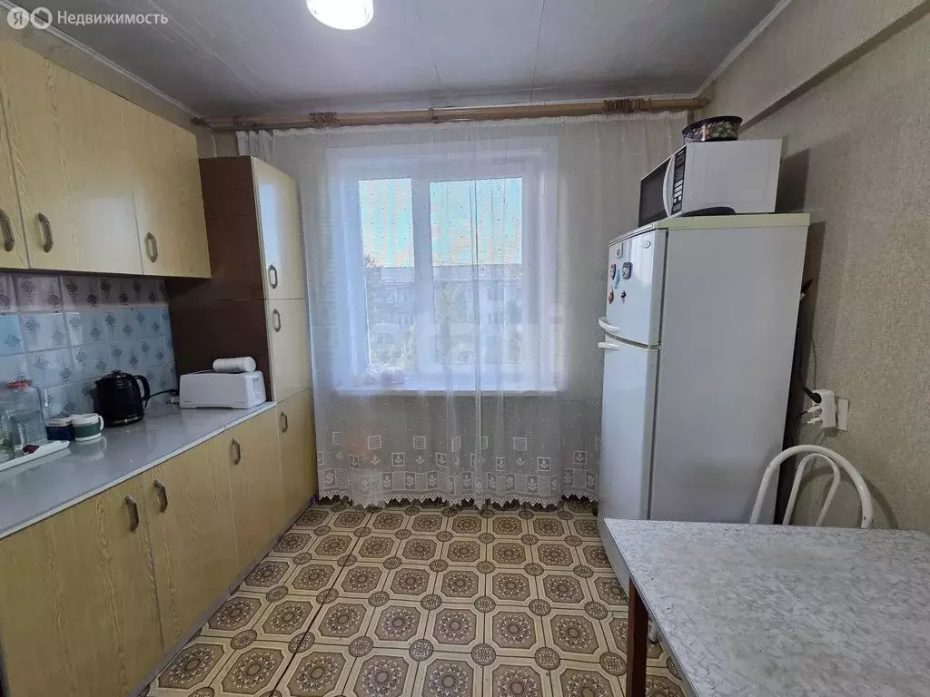 3-комнатная квартира: Улан-Удэ, городок Сосновый Бор, улица Маршала ... - Фото 1