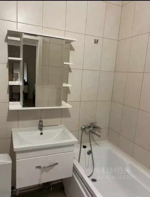 1-к кв. Московская область, Солнечногорск городской округ, Голубое пгт ... - Фото 1