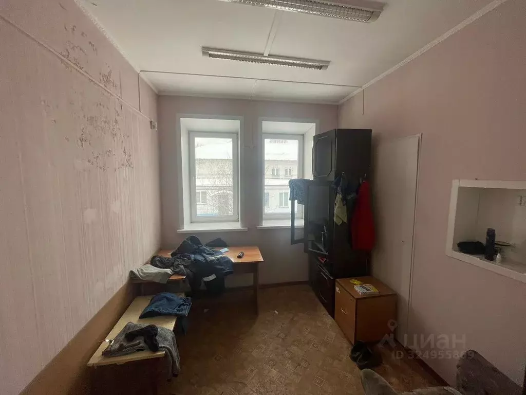 Помещение свободного назначения в Красноярский край, Красноярск ... - Фото 1