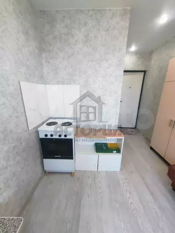 Комната 9 м в 1-к., 9/9 эт. - Фото 0