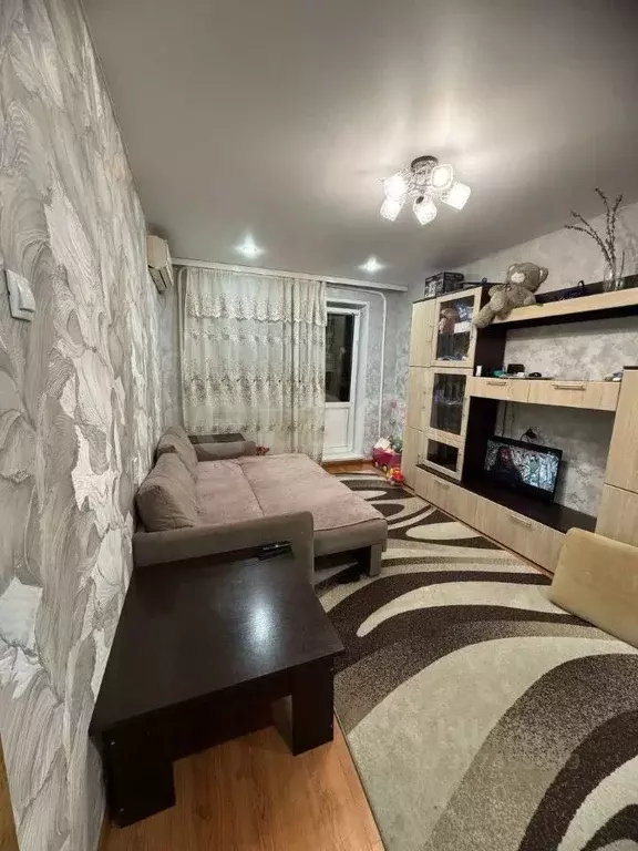 2-к кв. Белгородская область, Алексеевка Республиканская ул., 67 (44.2 ... - Фото 0