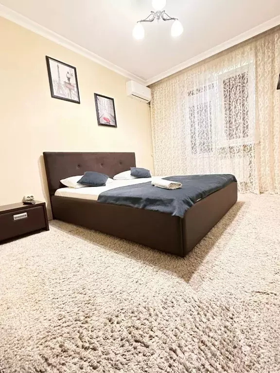 2-к кв. Кабардино-Балкария, Нальчик ул. Тарчокова, 25Б (70.0 м) - Фото 1